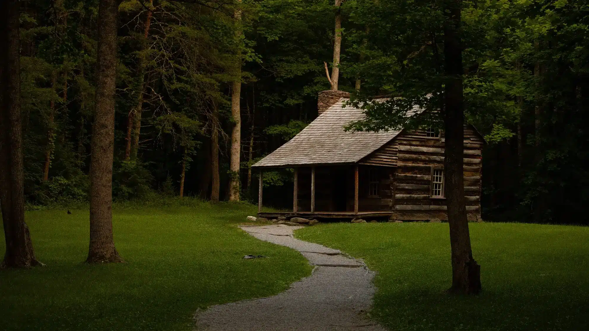 The Carter Shield’s Cabin at Cades Cove, Great Smoky Mountains National Park, representing the concept of living away from home allowance.